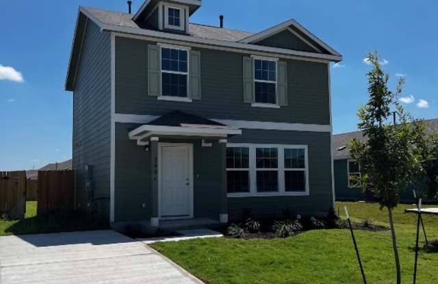 2406 Windrow Lane Gallery 2
