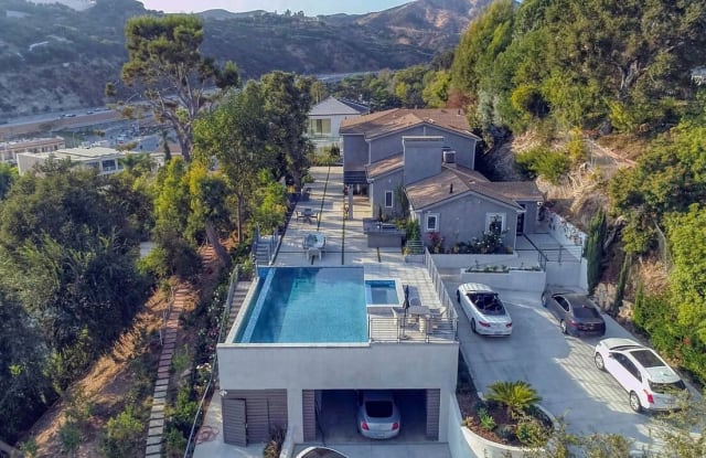 11647 Bellagio Rd - 11647 Bellagio Road, Los Angeles, CA 90049