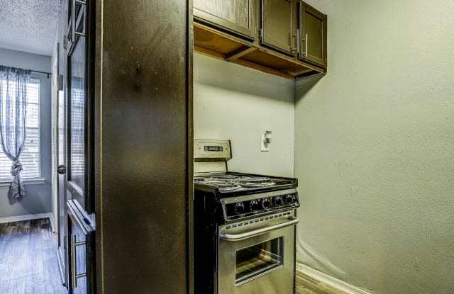 Drexel Flats Gallery 2