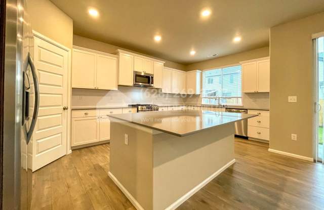 3124 14th Ave Ct NW Gallery 4