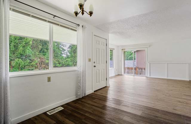 9411 147th Ct East Gallery 4
