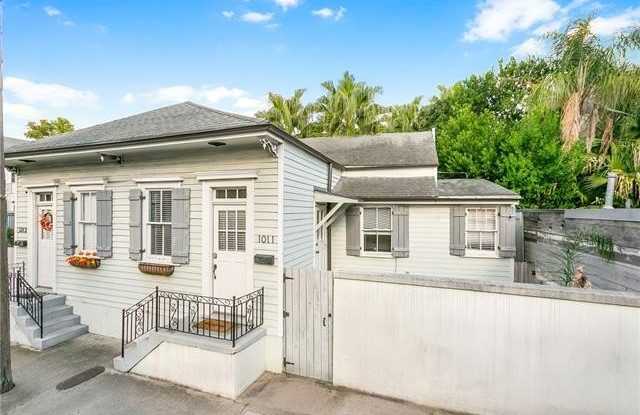 1011 TOLEDANO Street photos photos