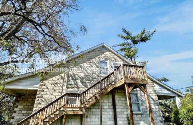 901 East 9 Mile Road photos photos