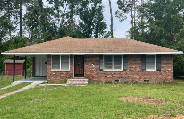 3 Bedroom/2 Bath Home in Valdosta photos photos
