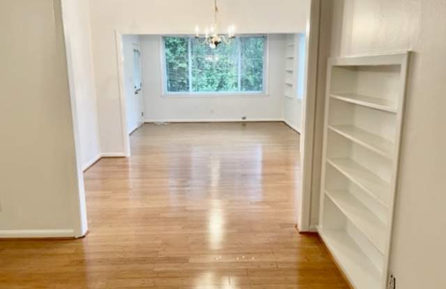 1729 North Meridian Road photos photos