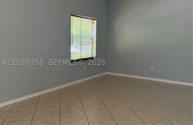 2321 Mariner Ct Gallery 4