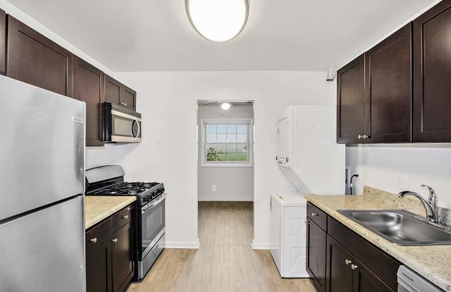 Dunhill North Apartments Gallery 2