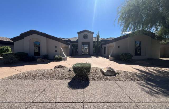 7775 E FLEDGLING Drive Gallery 1