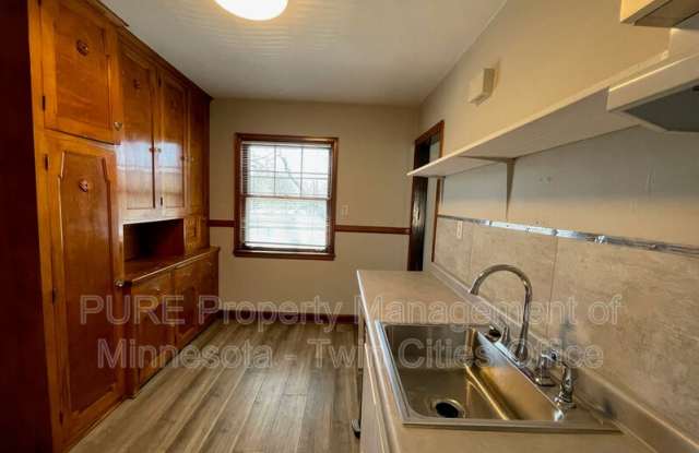 4729 Chicago Ave - 4729 Chicago Avenue, Minneapolis, MN 55407