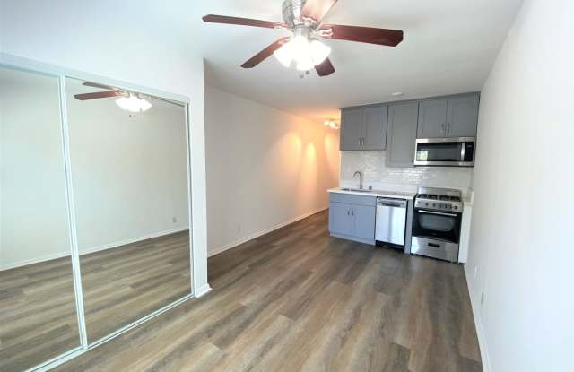 1420 Seward St. photos photos