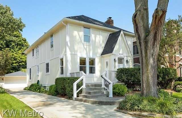 620 WALLACE Street photos photos