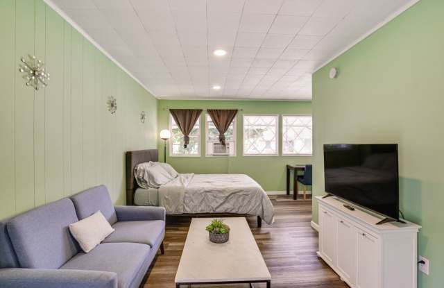 Charming Studio House in San Diego photos photos