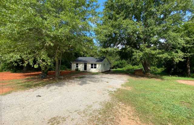 Newly remodeled home is located in Lancaster, SC 29720. - 4270 Great Falls Highway, Lancaster County, SC 29720