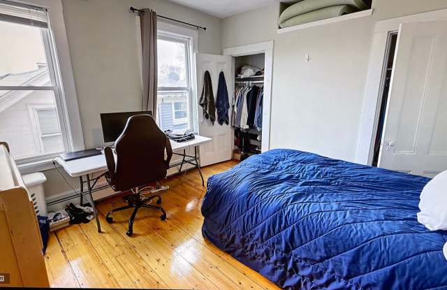 East Cambridge 5 bed 2 Bath - 9/1 (Hult Business School and more) - 231 Norfolk Street, Cambridge, MA 02139