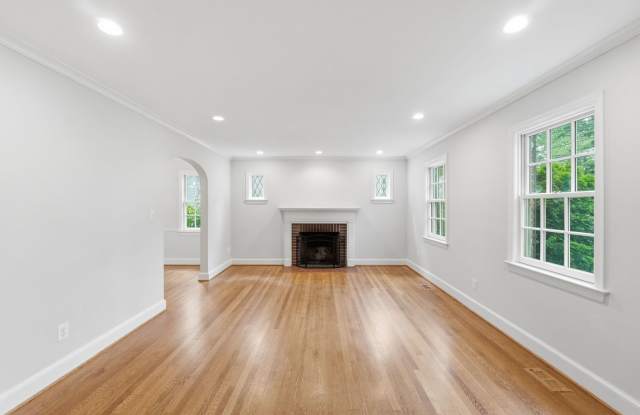 Chevy Chase Home | 4 Bed | 3.5 Bath | 2,500 Sf | Driveway Parking | Large Fenced-In Backyard w/ Deck photos photos