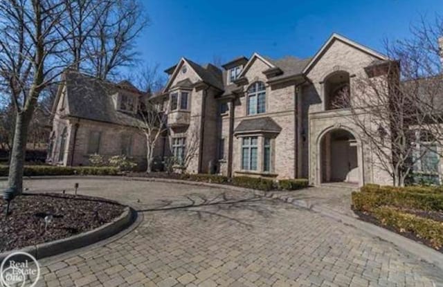1553 Scenic Hollow - 1553 Scenic Hollow, Rochester Hills, MI 48306