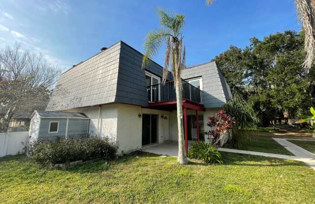 97 Springwood Square Townhome - 97 Springwood Square, Port Orange, FL 32129