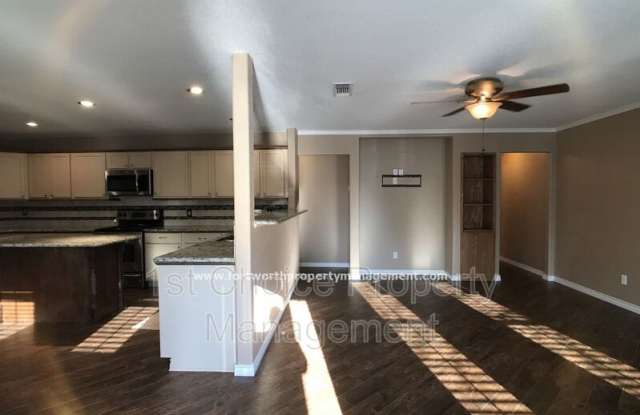 2001 Moline Dr Gallery 2