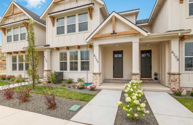 6108 N Arcinda Way Gallery 2