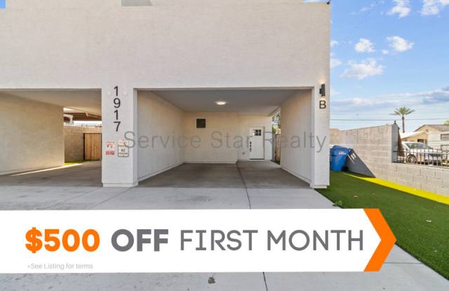 1917 W Sherman St photos photos