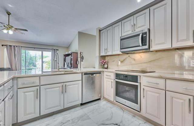 786 NW 164th Ave # 786, Pembroke Pines, FL 33028 Gallery 1