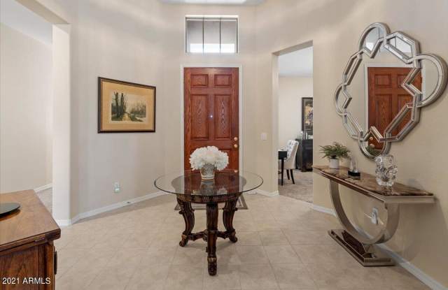 22339 N FREEMONT Road Gallery 3
