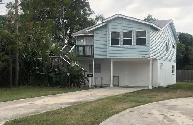 3436 Iris Street North photos photos