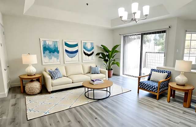 2571 Plaza Del Amo - 2571 Plaza del Amo, Torrance, CA 90503