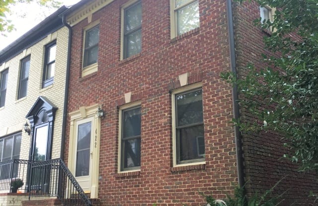 422 Little Quarry Rd - 422 Little Quarry Road, Gaithersburg, MD 20878