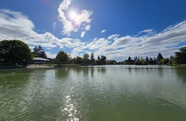 ✨ Stunning Lakefront 4-Bedroom Home at 1118 Marina Circle, Davis, CA 95616 — Available Now (Not a Fall Rental) ✨ photos photos