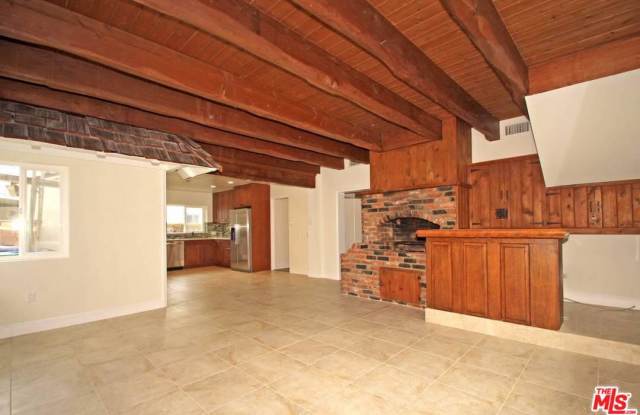 4114 VAN BUREN Place Gallery 3