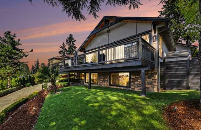 9544 Lake Washington Blvd NE photos photos