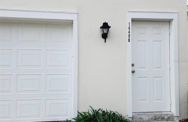 1440b STICKLEY AVENUE photos photos