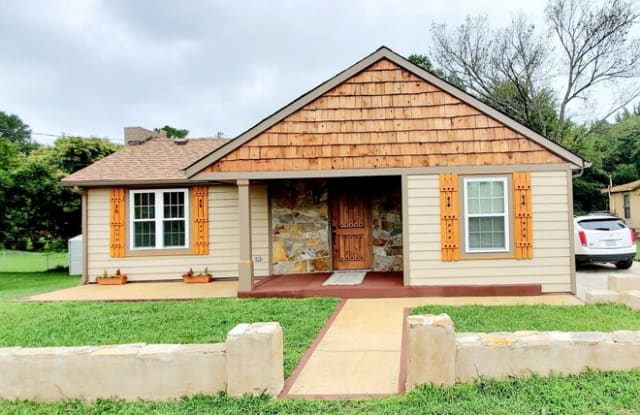 13915 Holbrooks Road - 13915 Holbrooks Road, Huntersville, NC 28078