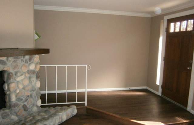 2644 Alpine Blvd #C Gallery 3
