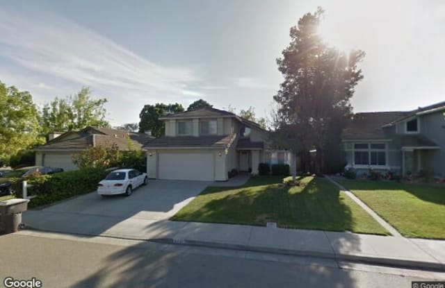 660 Silvertail Pl - 660 Silvertail Place, Tracy, CA 95376