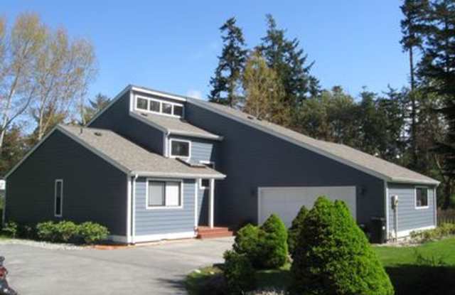 Lovely Home close to West Beach! Gallery 1
