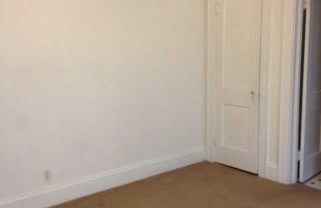 334 Ridgewell Avenue Gallery 4