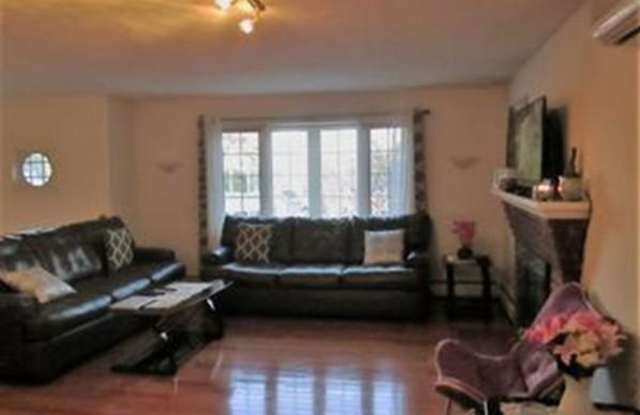 43 Whitman Rd. Gallery 4