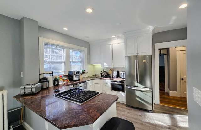 235 Chestnut Hill Avenue Gallery 4