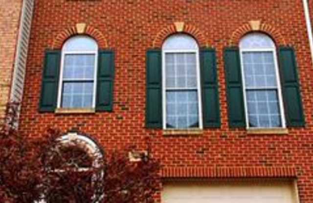 13556 LAVENDER MIST LANE - 13556 Lavender Mist Ln, Centreville, VA 20120
