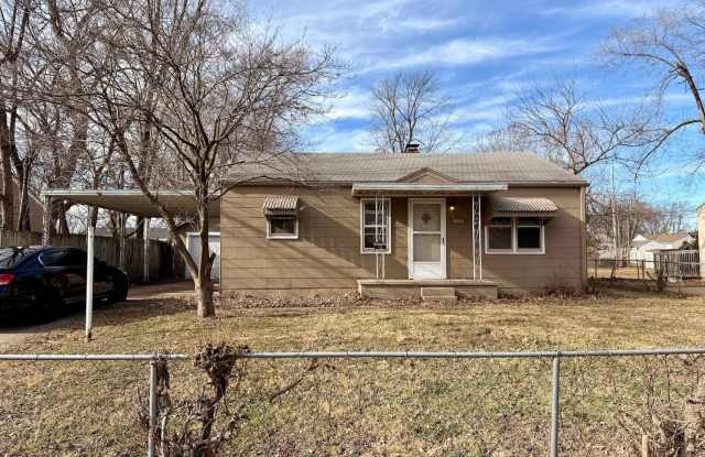 3112 S Vermont Ave photos photos