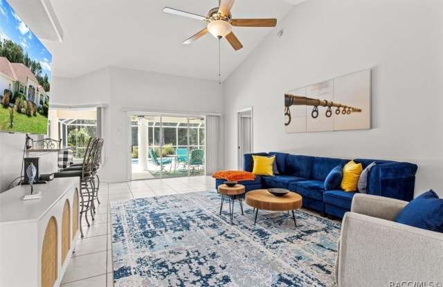 5678 W Woodside Drive Gallery 3