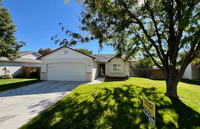 11657 Shelburne Street photos photos