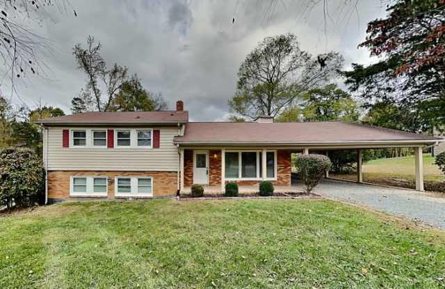 367 Crestside Drive Southeast Gallery 2