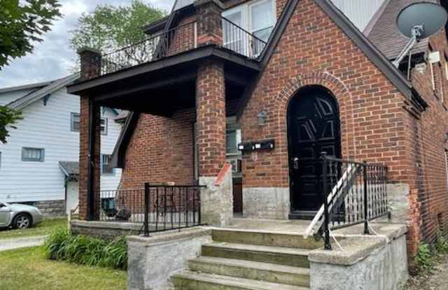 1112 Minnie Street (NEW) - 1 photos photos