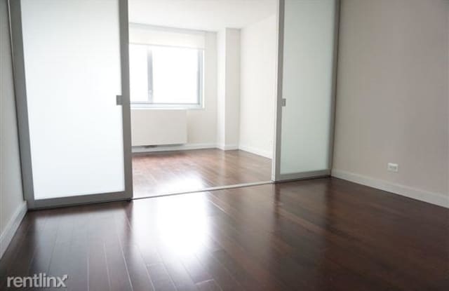 79 W 15th St # 4KL Gallery 3