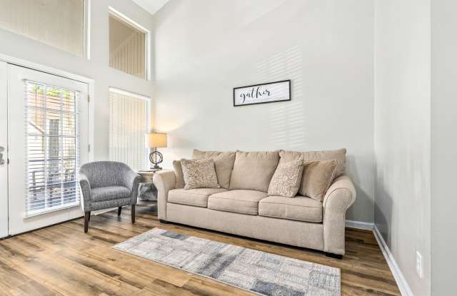 1016 B Stonegate Drive Gallery 4