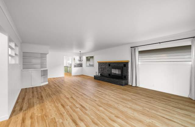 116 West 3rd Street Gallery 2