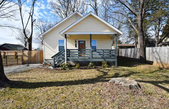 746 Opal Street photos photos